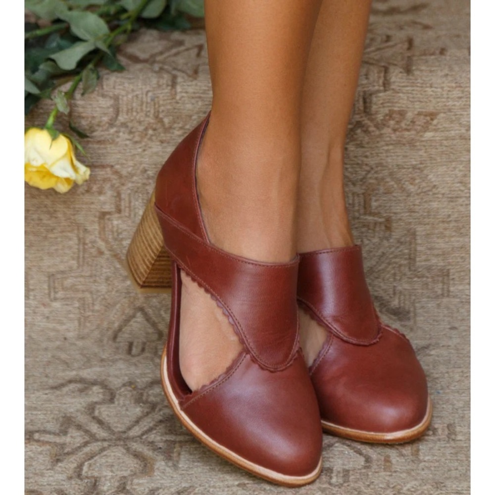 ELF Spirit Walker shoes